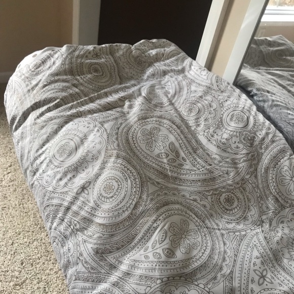 jcpenney Bedding Twin Comforter Set With Matching Sheets Poshmark